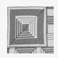 Online Pantheon Cashmere Blanket - Grey Bedroom
