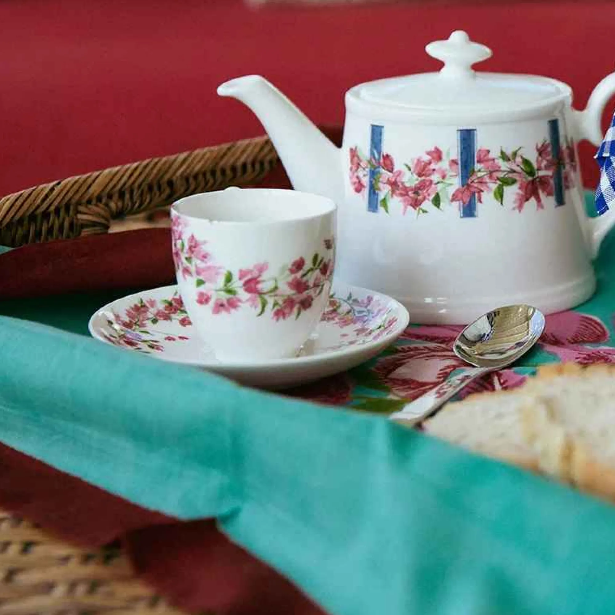 Tableware-ISSIMO X Villeroy & Boch Bougainvillea Espresso Cup And Saucer, Set Of 2